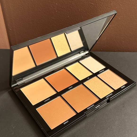 Morphe 8L Lo-Fi Sculpt & Shimmer Palette - Picture 6 of 6